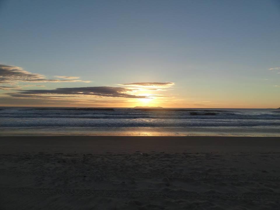 Casa De Praia Em Bombinhas Beach House Luaran gambar
